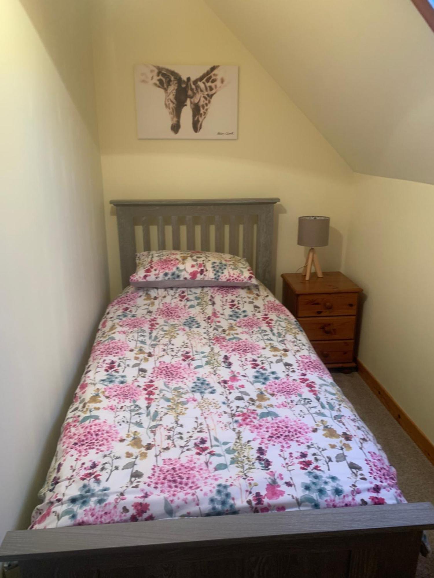 Sineag'S Cottage Pollachara Экстерьер фото